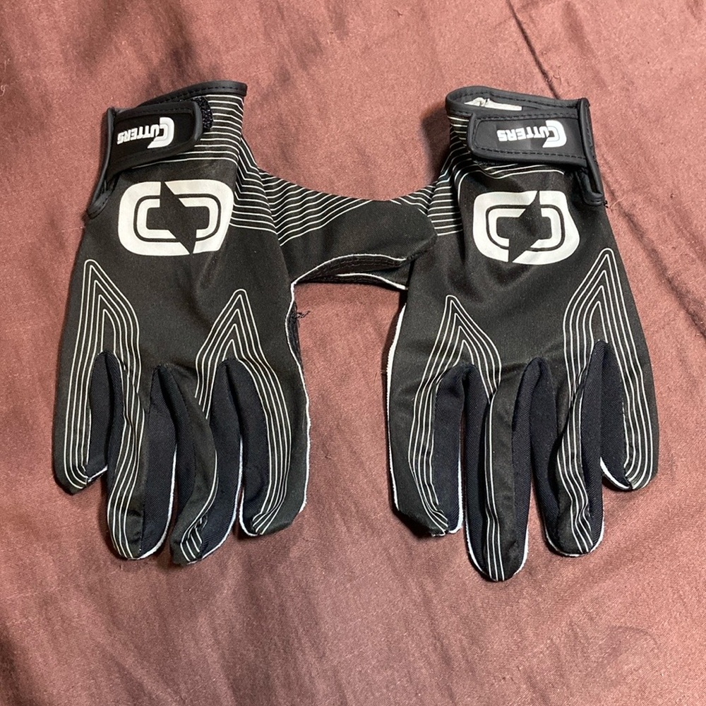 Football Gloves by Cutters.  GUC!